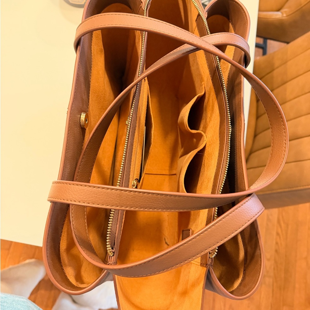 Freja Paloma Pecan Tote - Picture 4 of 5